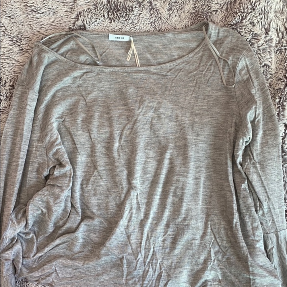 Urban Outfitters Gray Flared Sleeves Top